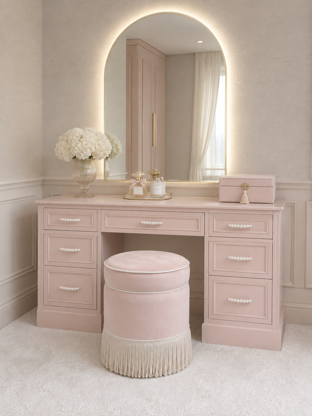 Valencia Luxury Stool
