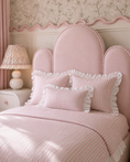 Load image into Gallery viewer, Sienna Arch Bed
