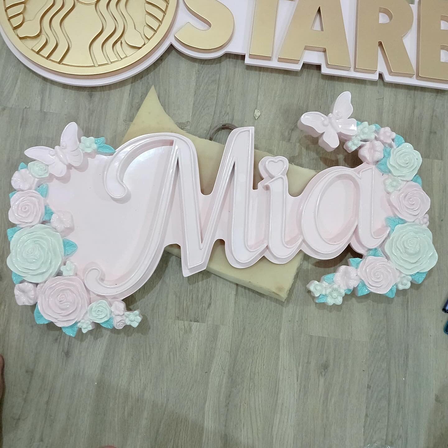 Flower Garden XL Wall Plaque Light