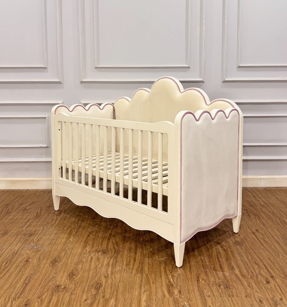 Dolce Cot Bed