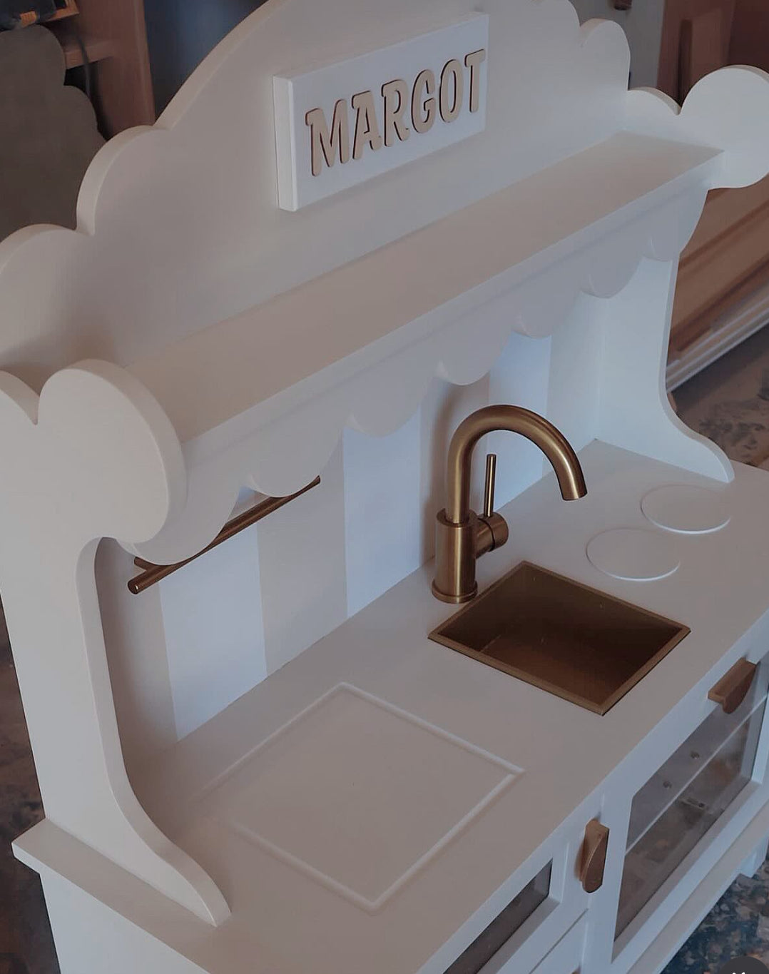Luxury Stripe Mini Kitchen