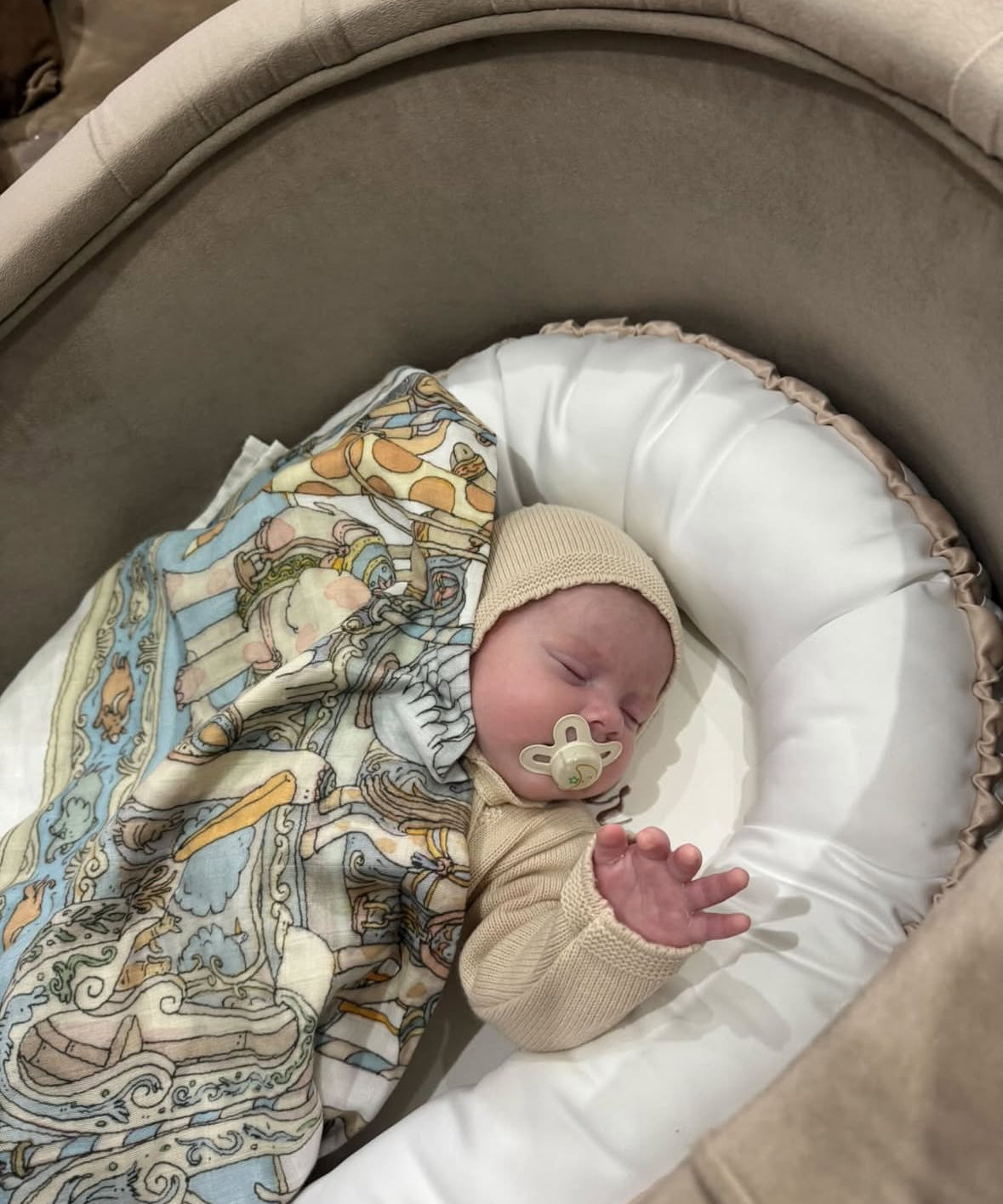 OG Upholstered Bassinet