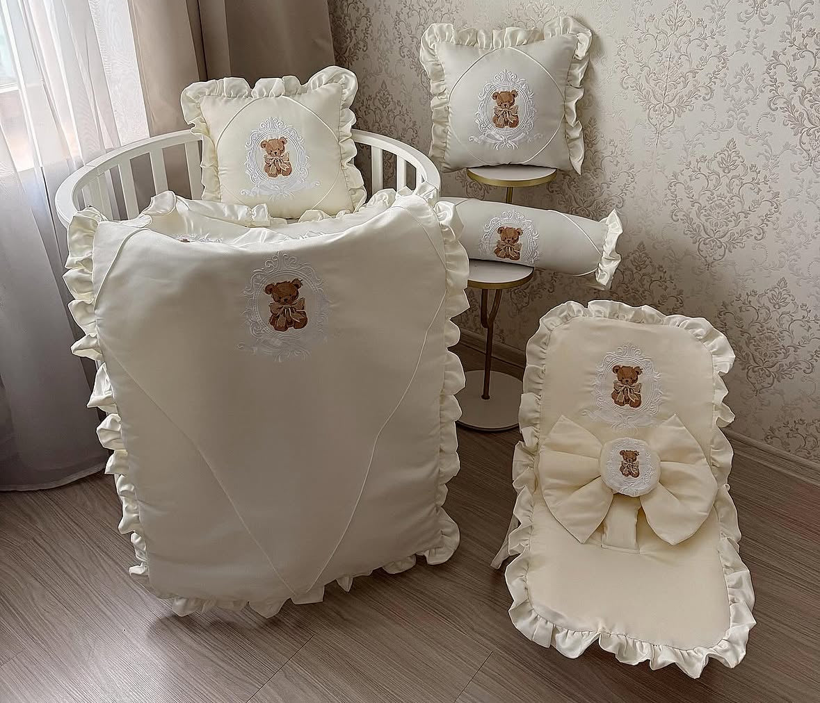 Ivory Bonnie Bear 5 Piece Bedding set