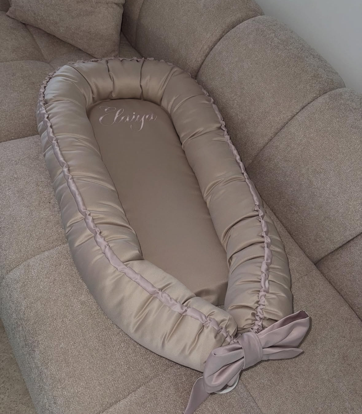 Satin Bow Baby Nest