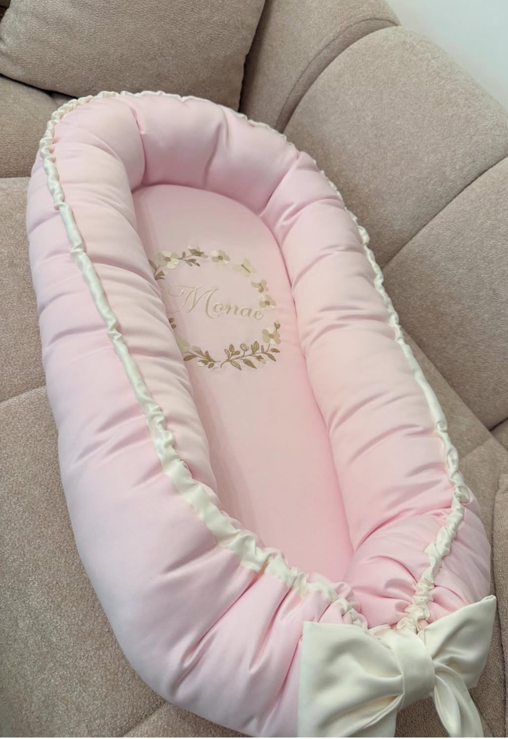 Satin Bow Baby Nest
