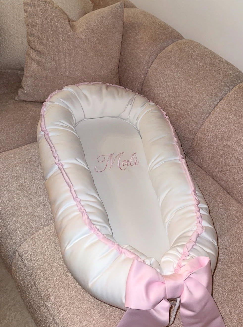 Satin Bow Baby Nest