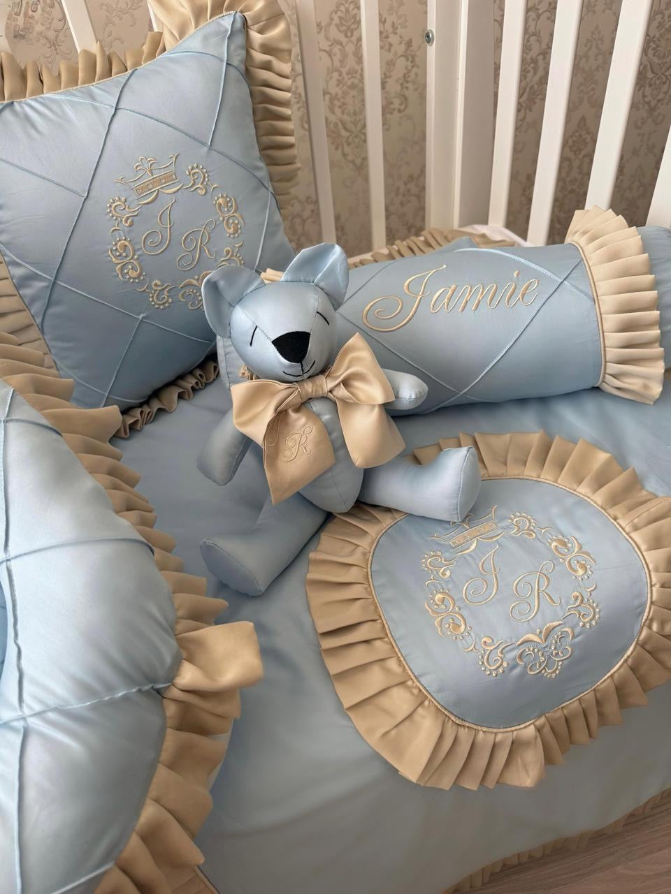 Powder Blue And Champagne Arlo 5 Piece Set